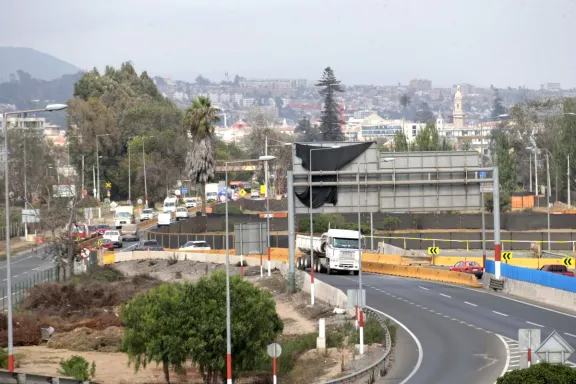 Tras venta de Sacyr: descartan cambios en la operación de rutas locales