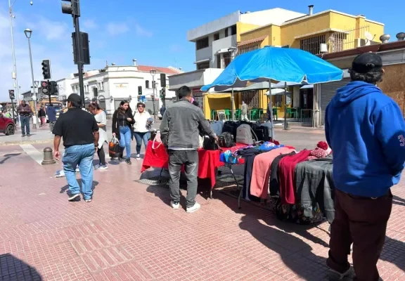 “A la calle no vuelven”: Reunión entre alcalde, Carabineros y Delegación buscará frenar a ambulantes