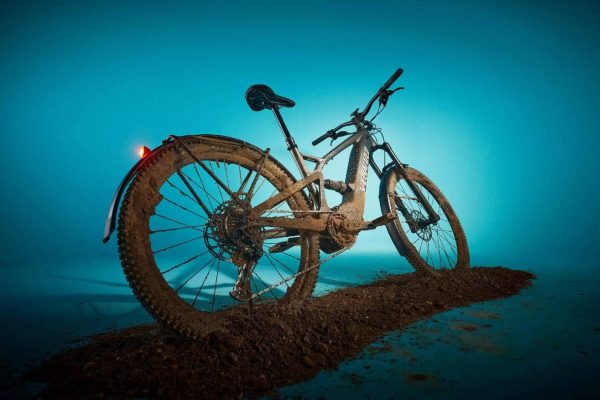 Es la ebike SUV más codiciada y sorprendentemente ha caído a los 2.100 euros: una Specialized de doble suspensión para la montaña, las rutas o para ir al trabajo