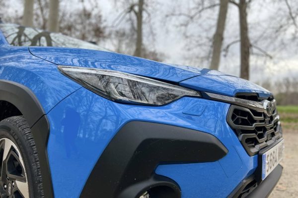 Siendo el más 4x4 de los compactos, esta desconocida alternativa del Toyota Corolla te lo llevas con etiqueta ECO por menos de 30.000 €