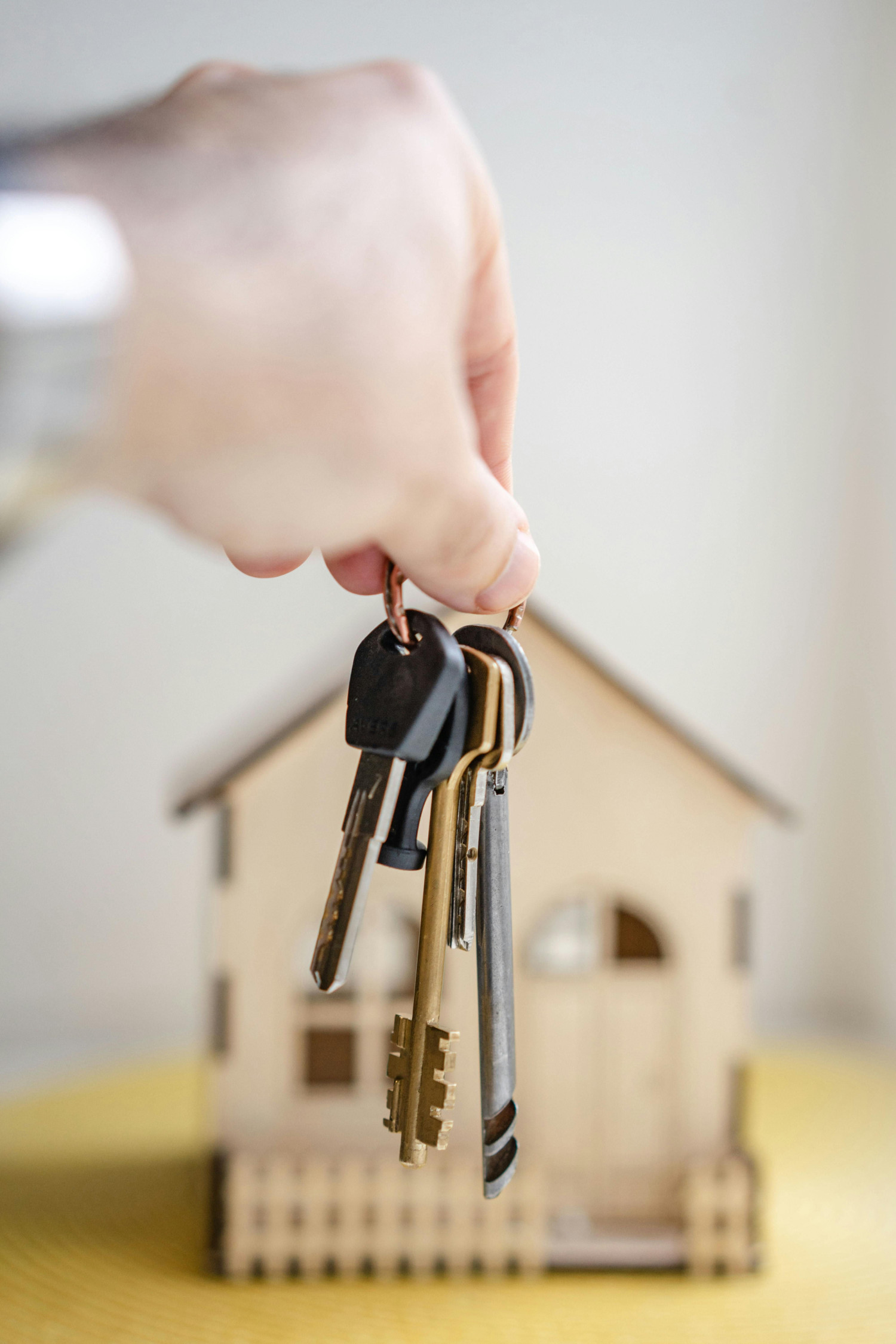 Vivienda en propiedad o alquiler: exenciones, deducciones y cómo reflejarlo en la Renta