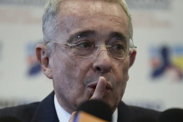 Álvaro Uribe, primer ex presidente que afronta un juicio penal en Colombia