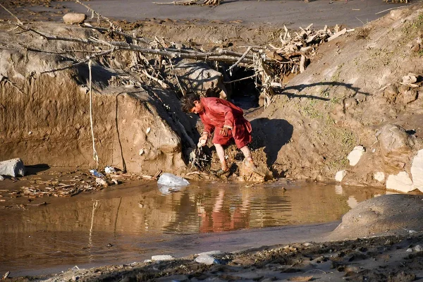 Al menos cincuenta muertos por lluvias intensas e inundaciones en el centro de Afganistn