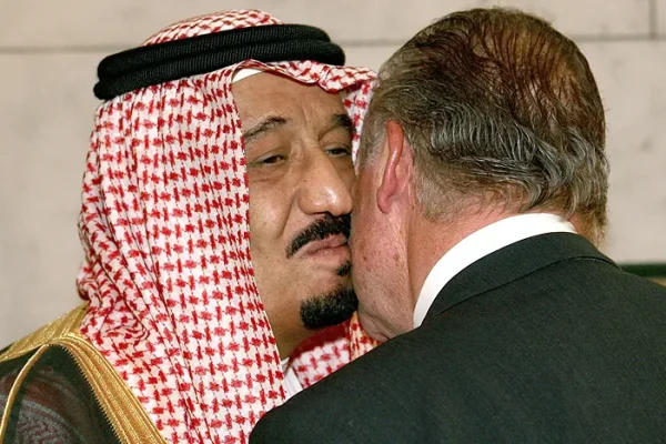 El rey de Arabia Saud ser tratado por inflamacin pulmonar