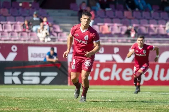 Lionel Altamirano: La trayectoria del goleador del Ascenso que ilusiona a Deportes La Serena