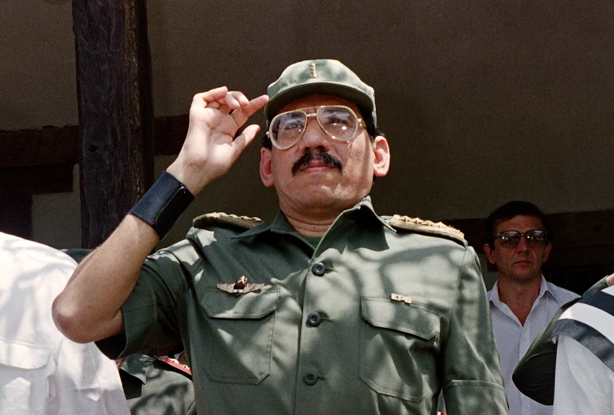 El dictador Daniel Ortega castiga a su hermano Humberto por poner en duda su sucesin