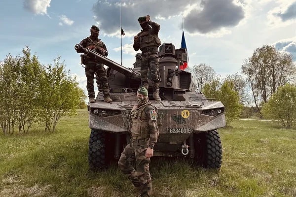 Músculo militar de la OTAN en Estonia con mensaje para Rusia: "No vengáis por aquí"