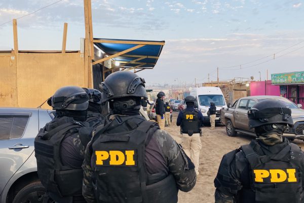 Megaoperativo en Arica de la PDI y la Fiscalía contra el crimen organizado