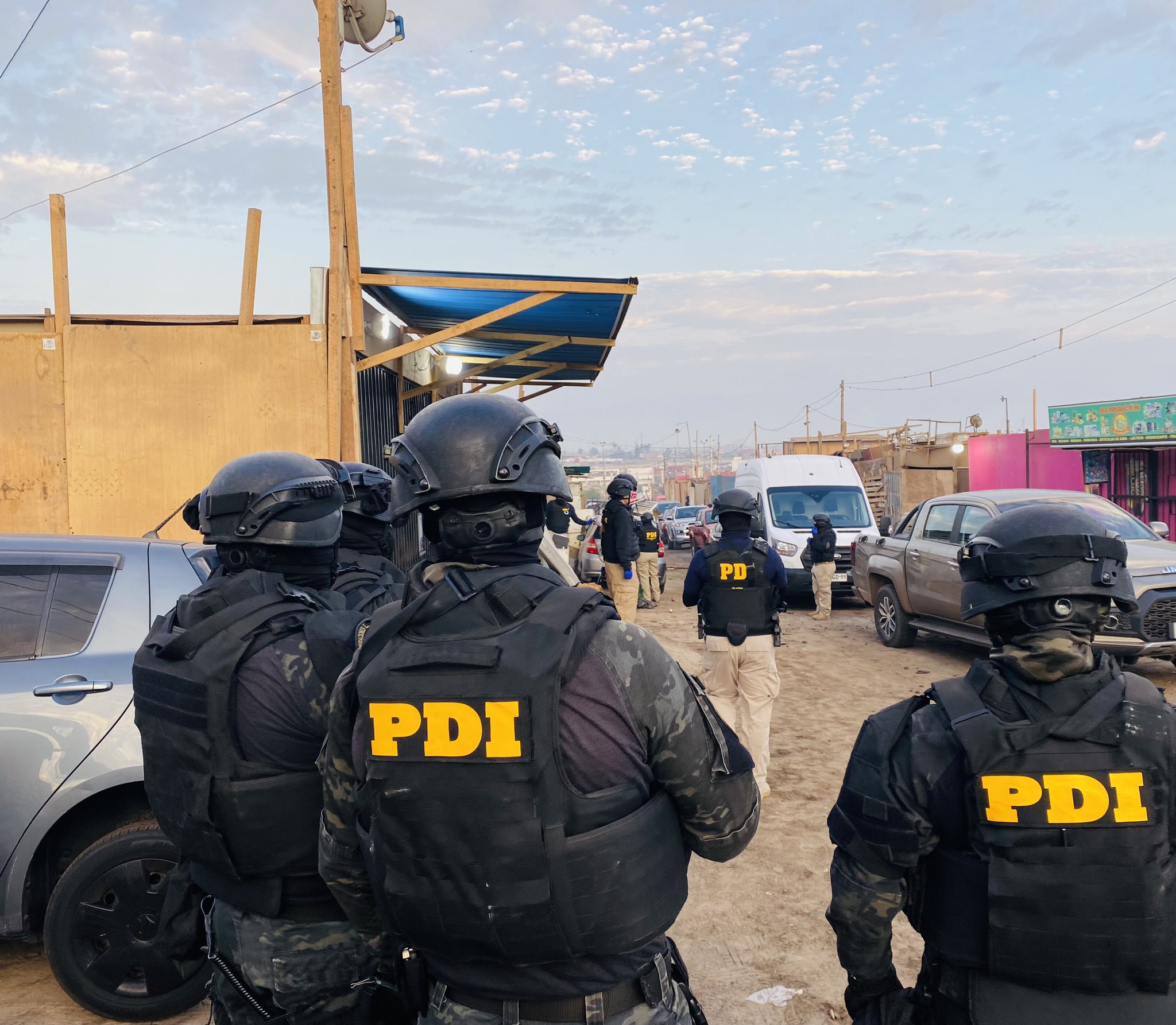 Megaoperativo en Arica de la PDI y la Fiscalía contra el crimen organizado