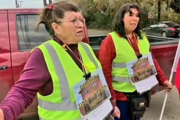 mujer que inició caminata para exigir una casa se arrepintió