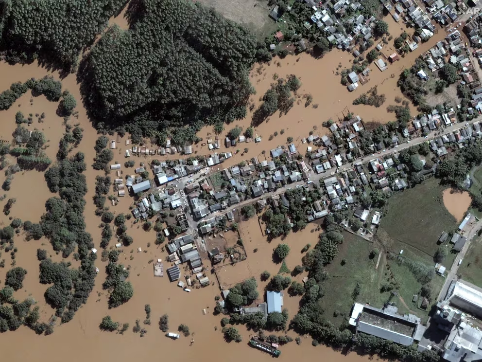 100 muertos y 1.500.000 damnificados por inundaciones en el sur de Brasil - El Diario