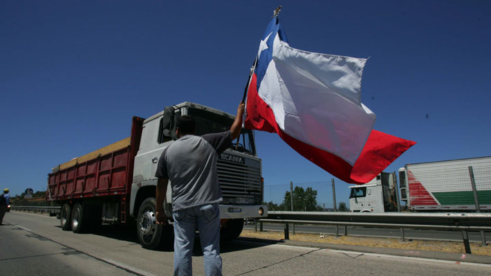 Paro camionero: Confederación informa un 80% de adhesión desde Arica a Linares