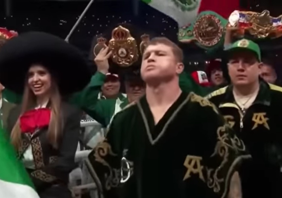 Ordenan a "Canelo" Álvarez pelear contra retador obligatorio de la FIB