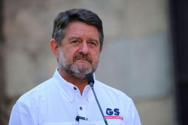 Orrego pide al Gbno. urgencia a facultad de gobernadores para prevenir delito en regiones