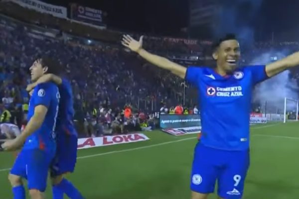 Cruz Azul sufrió para espantar los demonios del pasado