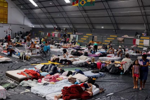 Lluvias volvieron a castigar a Porto Alegre y suspenden los rescates - El Diario