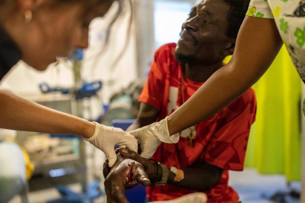 Médicos Sin Fronteras alerta del cierre de 30 hospitales y el desabastecimiento de medicinas en Haití