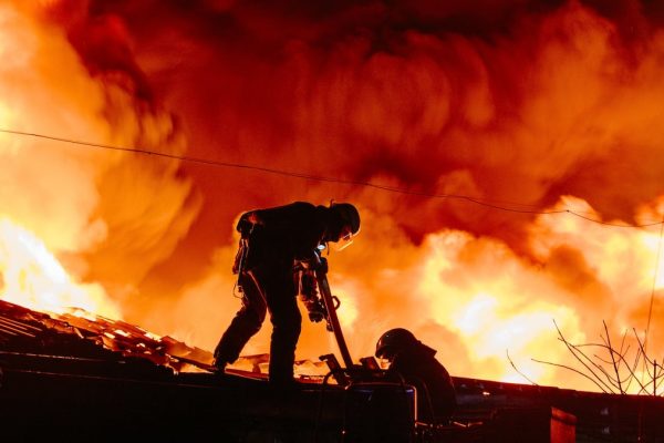 Un bombardeo ruso en un hipermercado deja al menos cuatro muertos y decenas de heridos en Járkov | Internacional