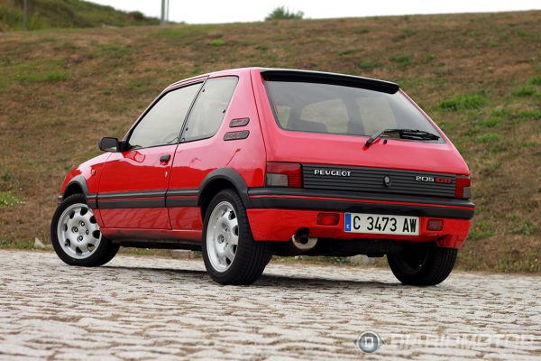 40 años del Peugeot 205 GTI: El cohete de bolsillo que enamoró a toda una generación