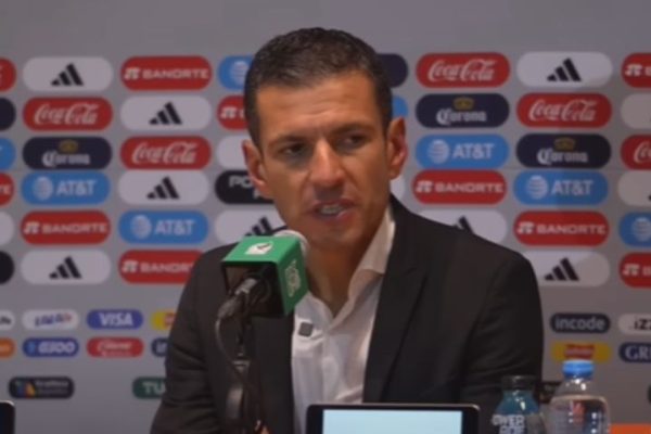 Selección Mexicana Las fuertes palabras con las que le respondió Jaime Lozano a Carlos Vela