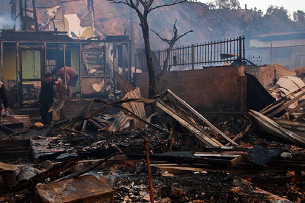 Justicia formaliza a dos supuestos autores de los incendios de Valparaíso