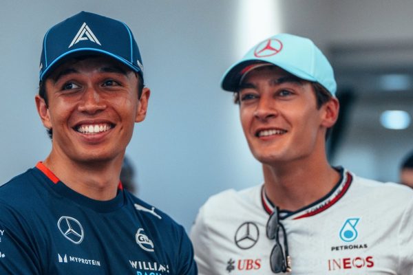 Álex Albon está dispuesto a renegociar su contrato