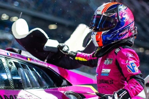 Rahel Frey sustituye a Doriane Pin en las 24 Horas de Le Mans