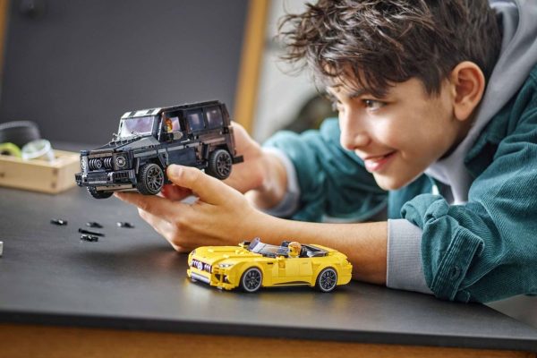 Mercedes Clase G, el F1 de Alonso... haz hueco a los próximos Speed Champions en tu garaje de LEGO