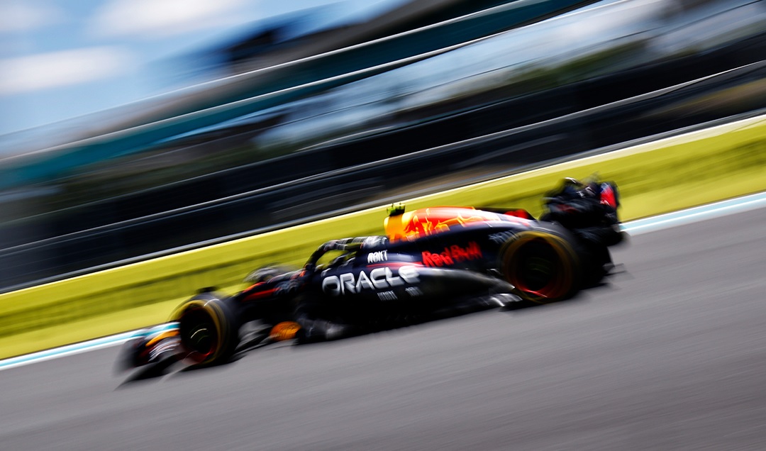 Max Verstappen lidera la sprint qualy en Miami por delante de Charles Leclerc, Daniel Ricciardo rompe la monotonía