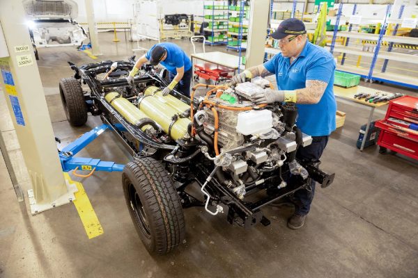 El 4x4 que no nos esperábamos no quema gasolina, ni diésel, ni se conecta a un enchufe, así es el prometedor Hilux de hidrógeno