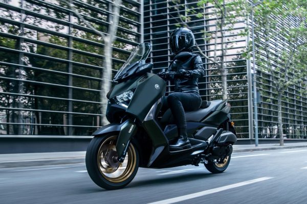 La Yamaha X-Max 125 cc, ahora con matriculación y seguro gratis