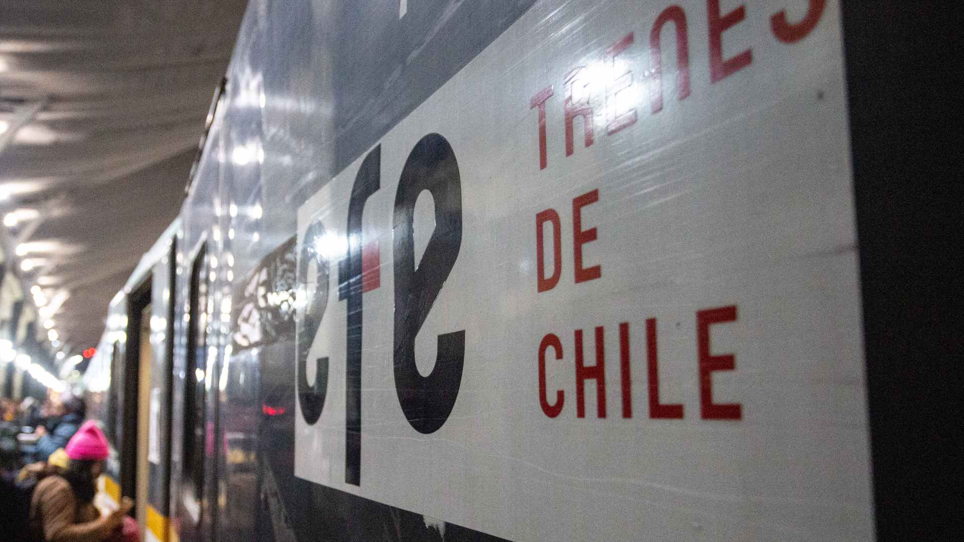 Boric destaca avance tren Santiago-Valparaíso