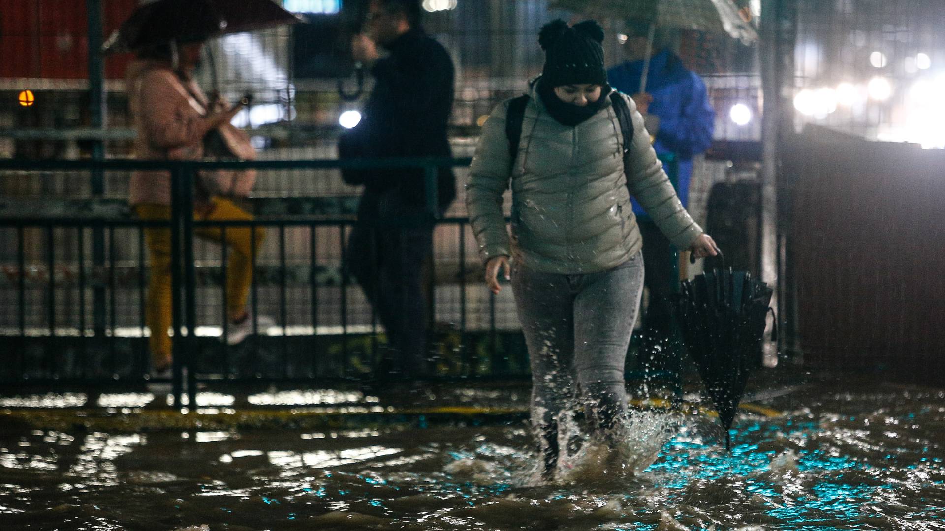 FOTOS y VIDEOS- Todo lo que ha dejado la lluvia en Santiago