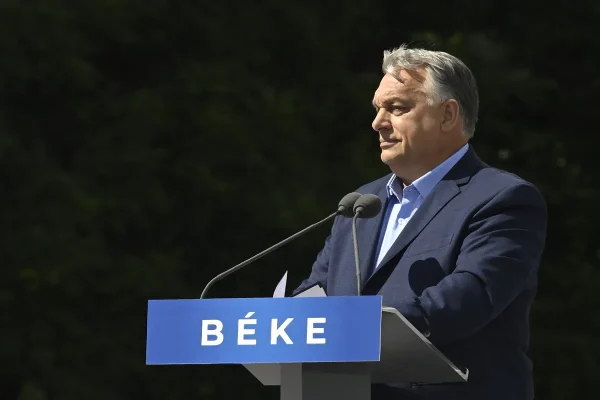 Orban acusa a la OTAN de querer arrastrar a Hungra a la guerra por Ucrania: "El frenes blico es como una droga, los adictos no sienten responsabilidad"