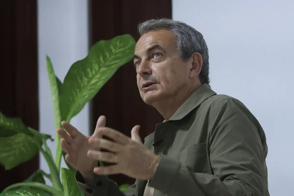 Zapatero apuesta por unas elecciones en Venezuela con "las menos restricciones externas"