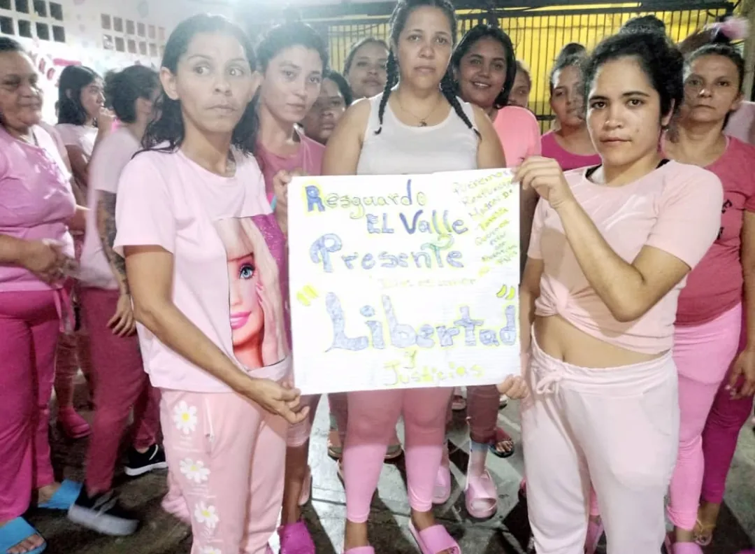 Maduro cesa a la ministra de prisiones en medio de la huelga de hambre en centros de reclusin venezolanos