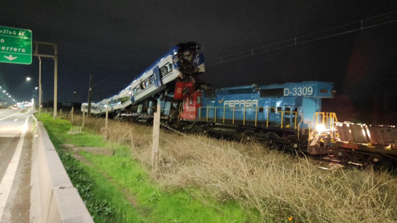 Accidente ferroviario: amplían detención de maquinista y encargado de control de tráfico de EFE