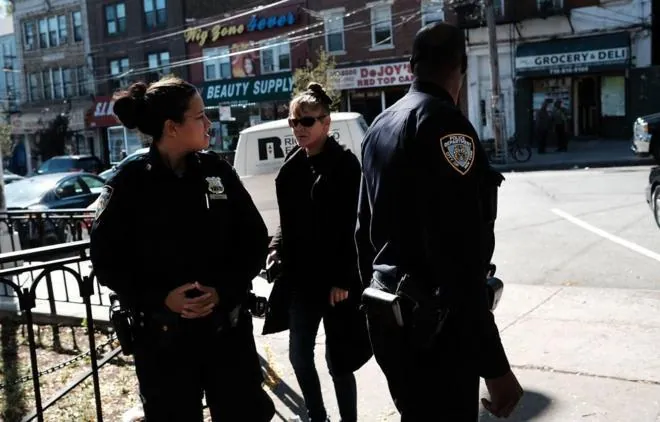 Seis personas resultan heridas al ser tiroteadas en un parque de Nueva York