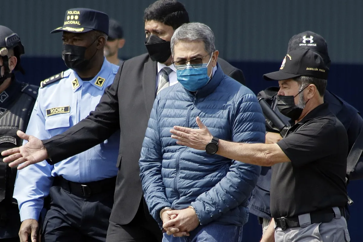 El ex presidente hondureo Juan Orlando Hernndez, condenado a 45 aos de crcel por narcotrfico
