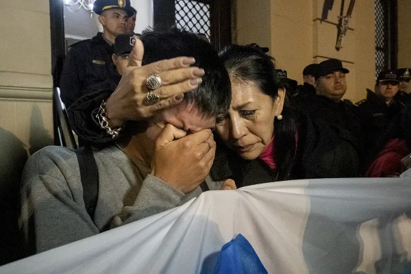 La madre de Loan Pea, el nio desaparecido en Argentina, pide que Messi intervenga para que lo liberen