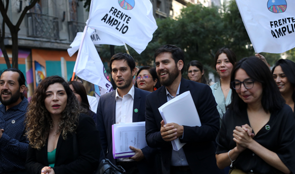 Eñ FA busca en Sao Paulo apoyo político y organizacional para municipales