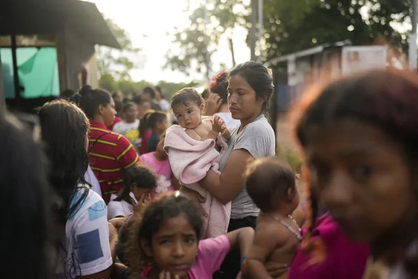 EEUU y Panam pactan repatriar a emigrantes que crucen la selva del Darin