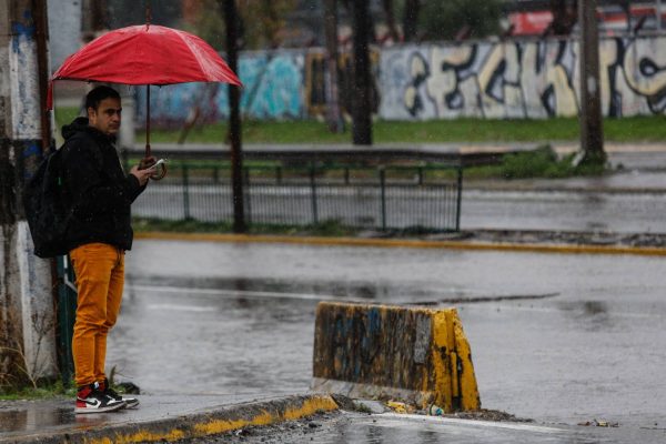 ¿Cuándo vuelve la lluvia a Santiago esta semana?