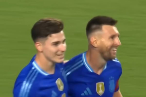 Guatemala de Tena fue aplastado por Messi y Argentina