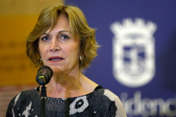 Matthei denuncia que «hay políticos que se financian con platas narco»