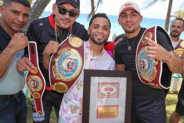 Oscar Collazo y Teófimo López