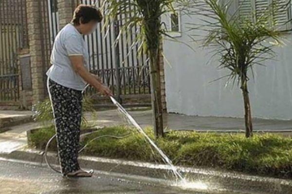 Gobierno reduce techo para subsidio de agua potable de 15 a 13 m3