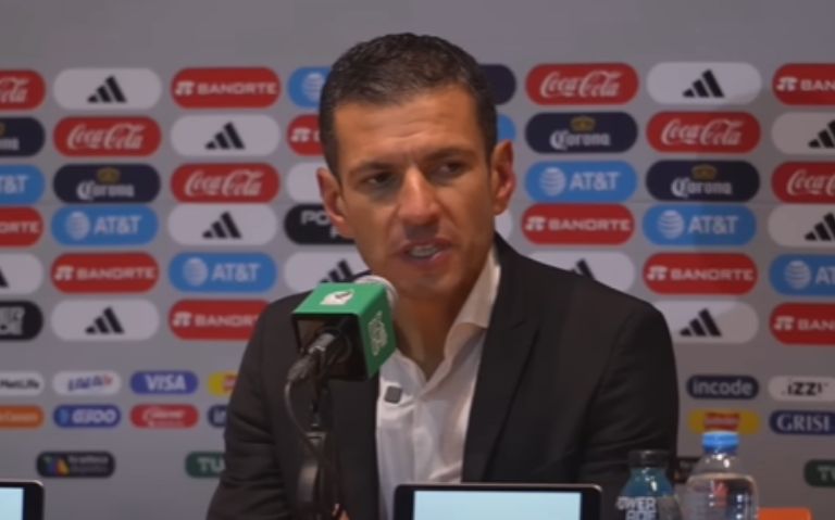 Selección Mexicana Las fuertes palabras con las que le respondió Jaime Lozano a Carlos Vela