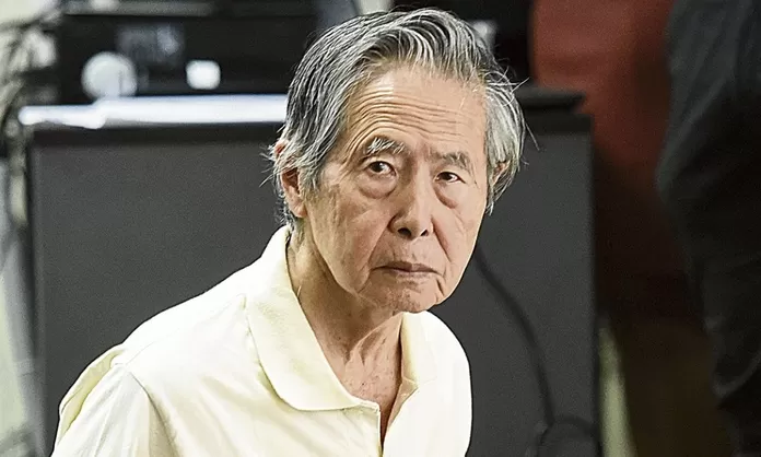 Alberto Fujimori en UCI tras sufrir fractura de cadera, según informó Keiko