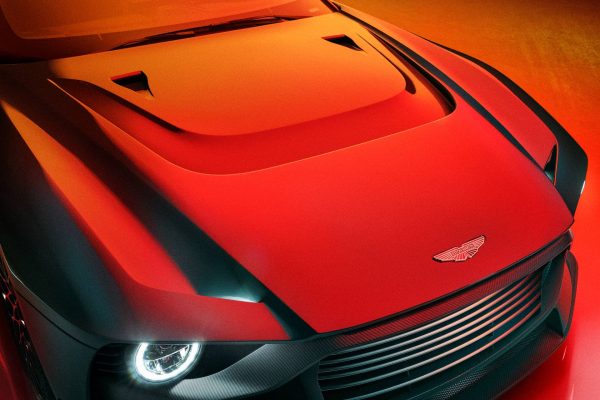 Los motores V12 van a seguir con nosotros y veremos nuevos modelos de Aston Martin con su sinfonía particular